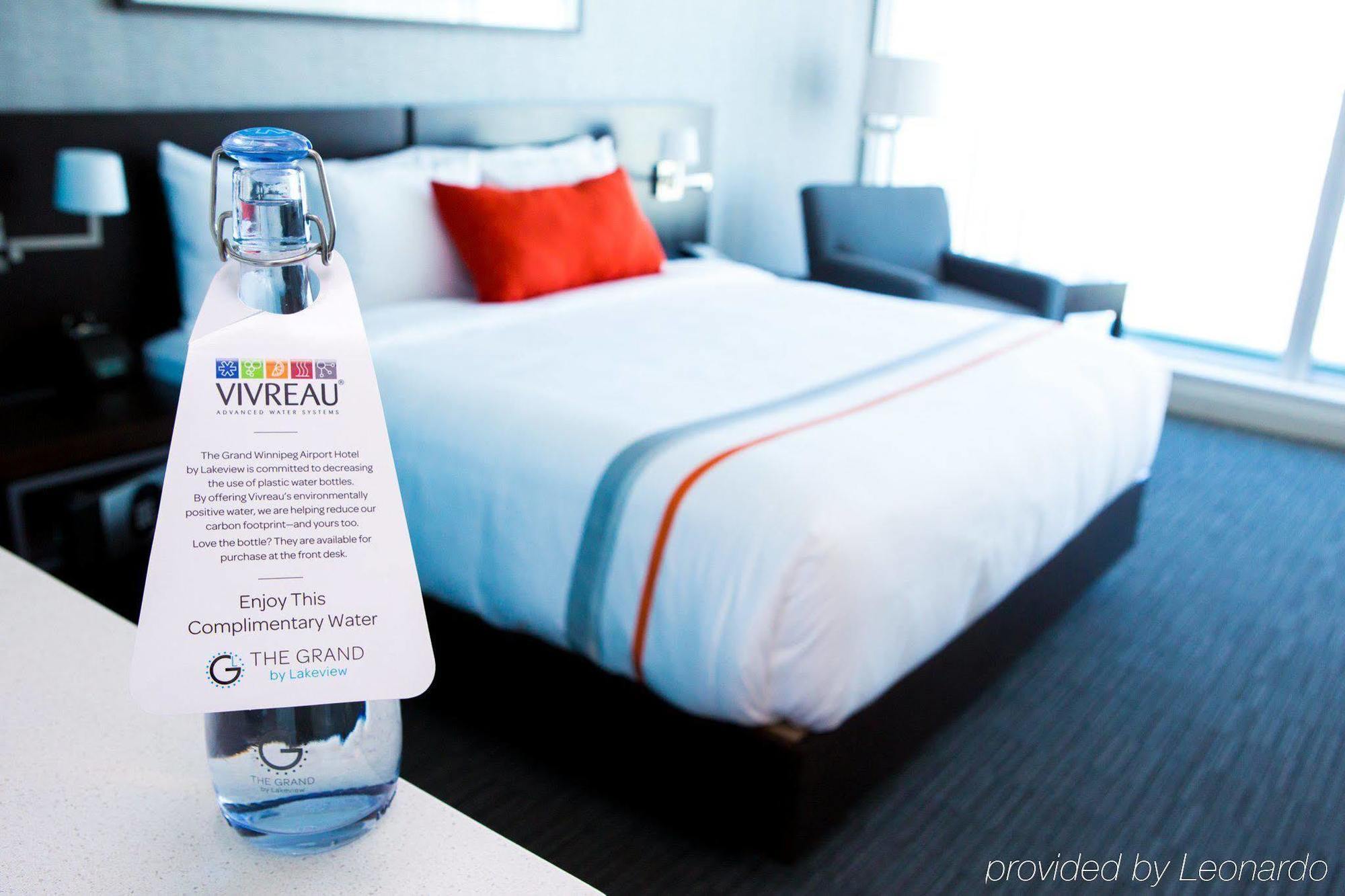 The Grand Winnipeg Airport Hotel By Lakeview ภายนอก รูปภาพ